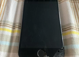 Продам iPhone 6